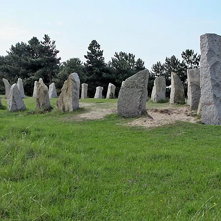 L'agon By Interhome * アゴン・クタンヴィル