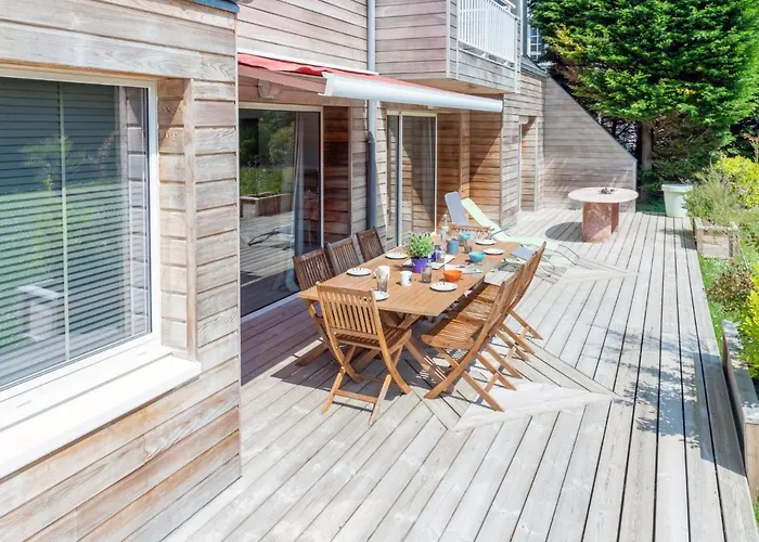 L'agon By Interhome * Agon-Coutainville